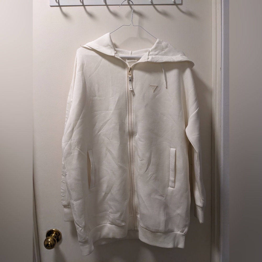 Guess White Zip-Up Hoodie and joggers set size medium